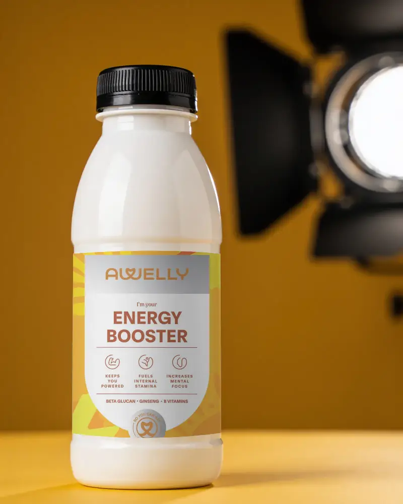 Premium Plastic Bottle Mockup With Screw Top Cap For Beverage Packaging Design