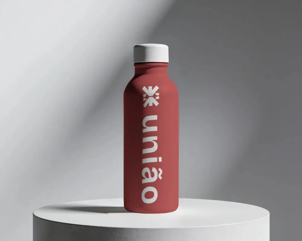 Sleek Minimalist Bottle Mockup For Product Branding And Packaging Design Presentation Template