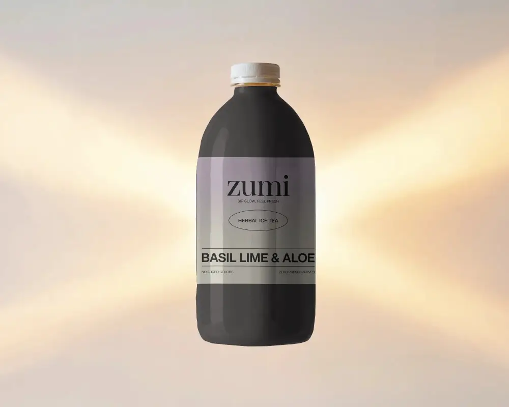 Sleek Modern Juice Bottle Mockup With Cap Ideal For Beverage Packaging Designs And Brand Promotions