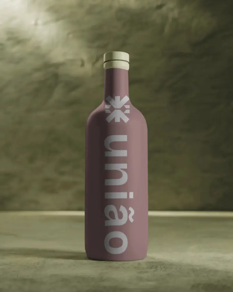 Elegant Modern Bottle Mockup With Smooth Surface For Branding Visuals