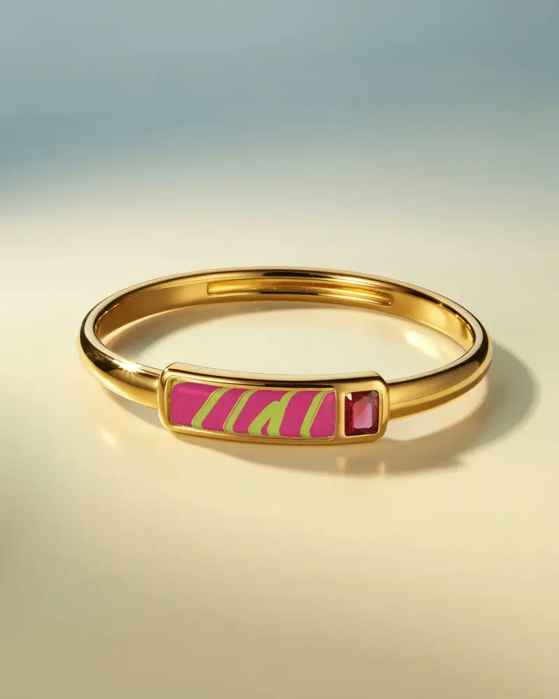 Radiant Gold Bracelet Mockup With Gem Detail On Soft Gradient Surface For Luxury Branding