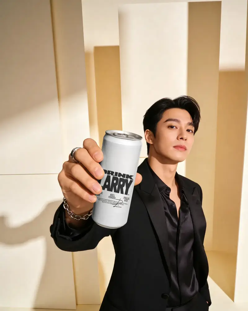 Hand Holding Sleek Energy Drink Can Mockup For Modern Beverage Marketing Promotion