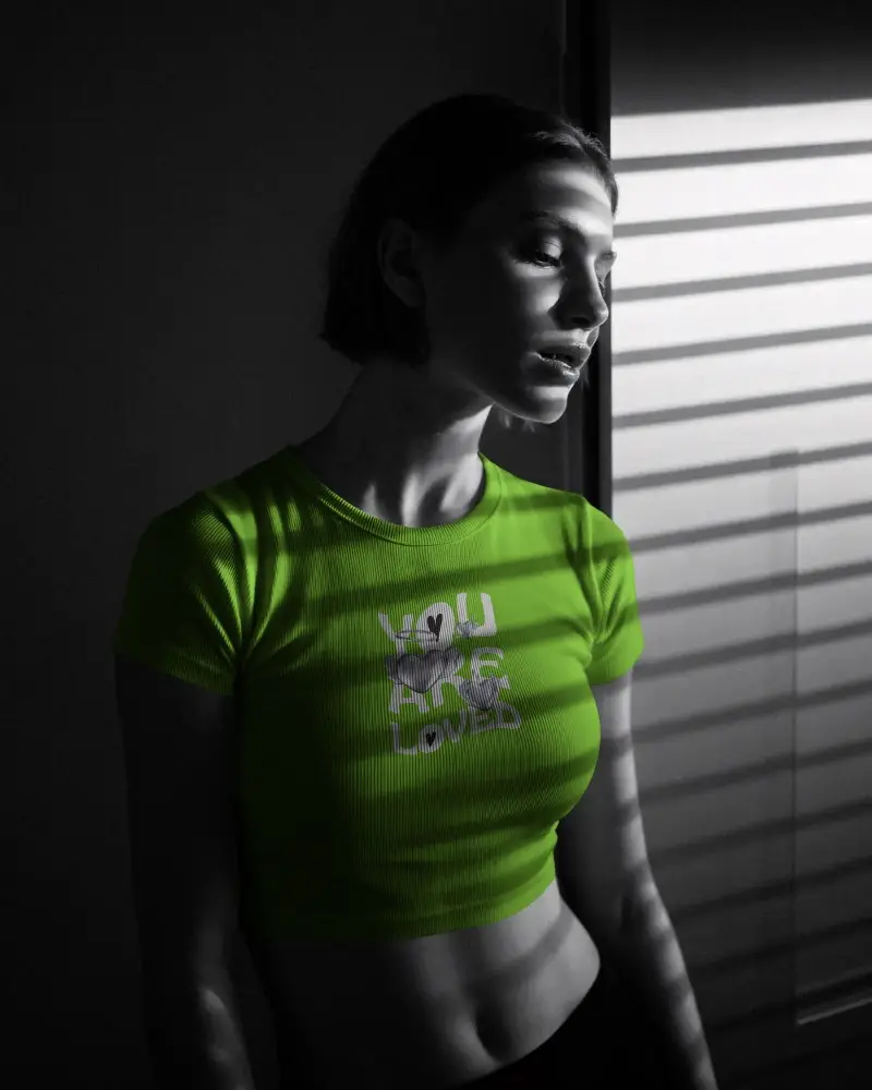 Elegant Ribbed Fit Crop Top Mockup With Short Sleeves For Modern Stylish Wearers And Sleek Appeal