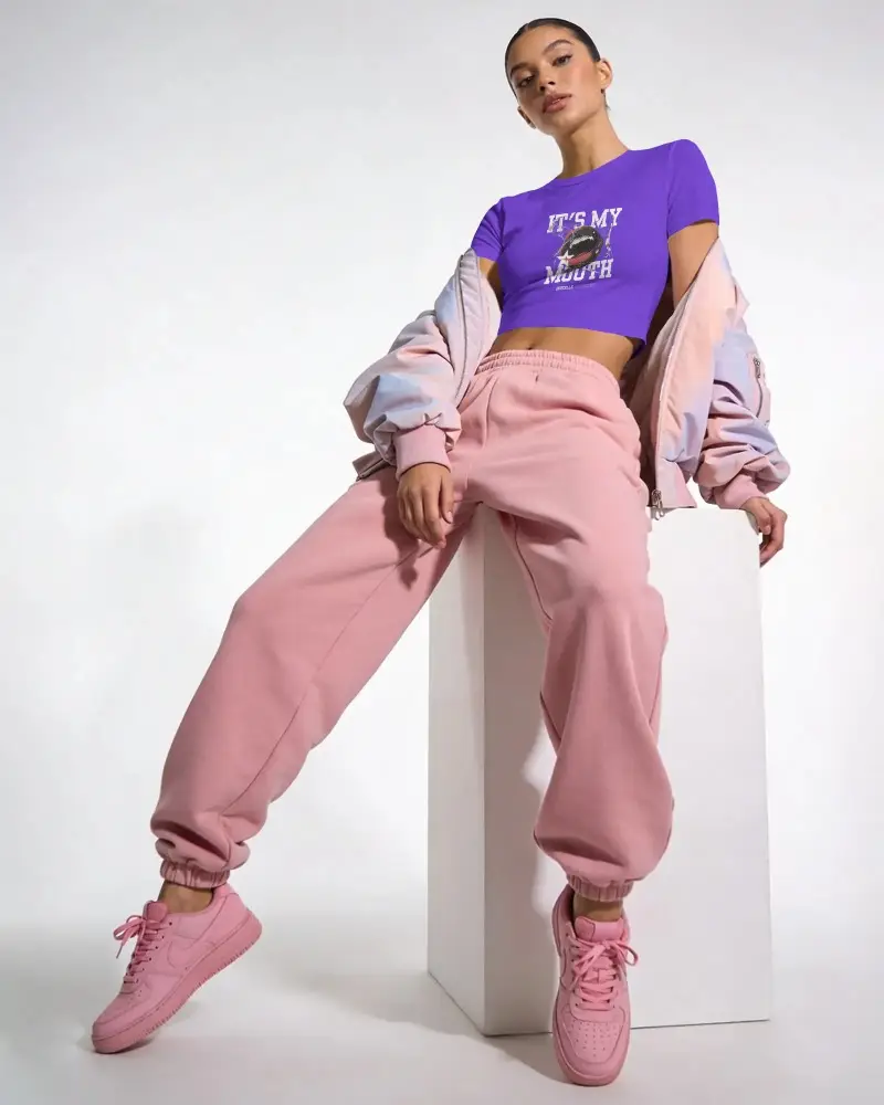 Trendy Crop Top For Women Fashionable Short Sleeve Crop Top For Casual Look