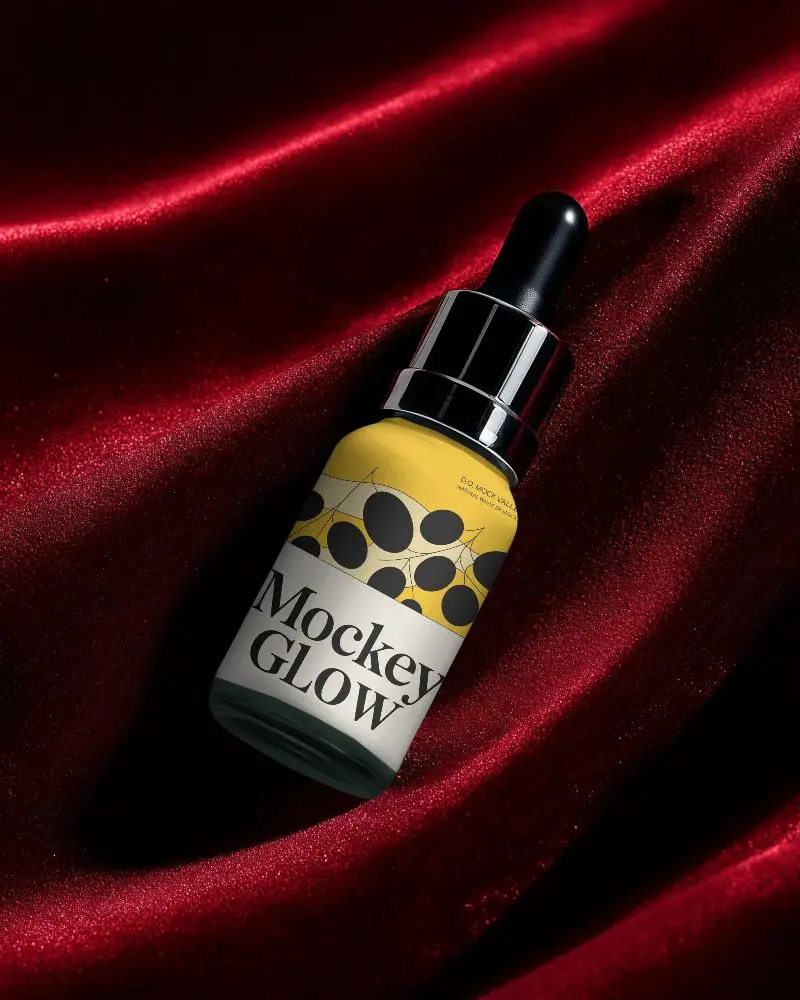 Elegant Glass Dropper Bottle Mockup Display For Beauty Serum Or Essential Oil Products