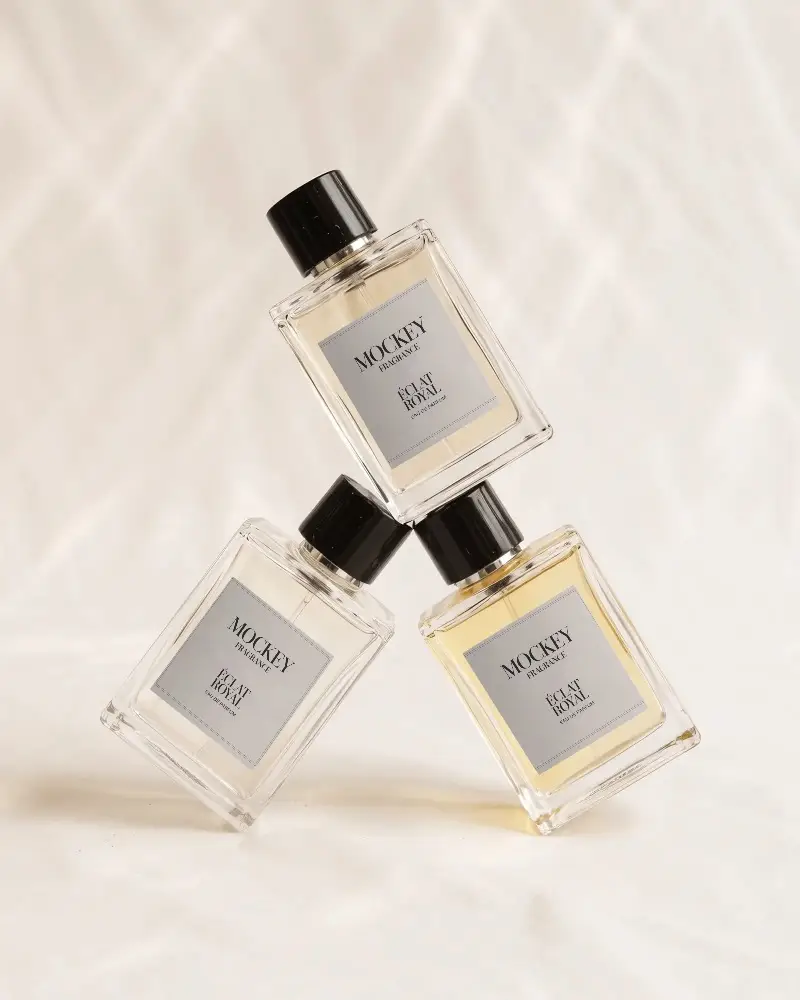 Modern Minimalist Perfume Bottle Packaging Mockup For Brand Promotional Visuals