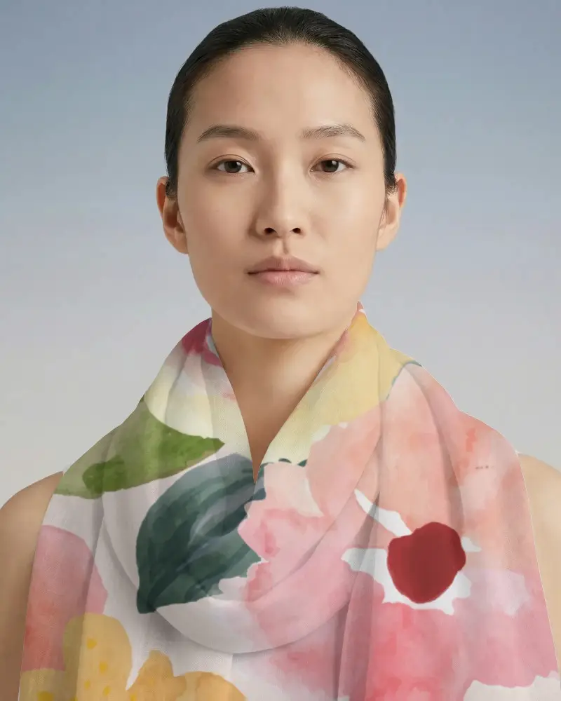 Soft Lightweight Scarf Mockup Ideal For Design Presentations With Realistic Draping Effect