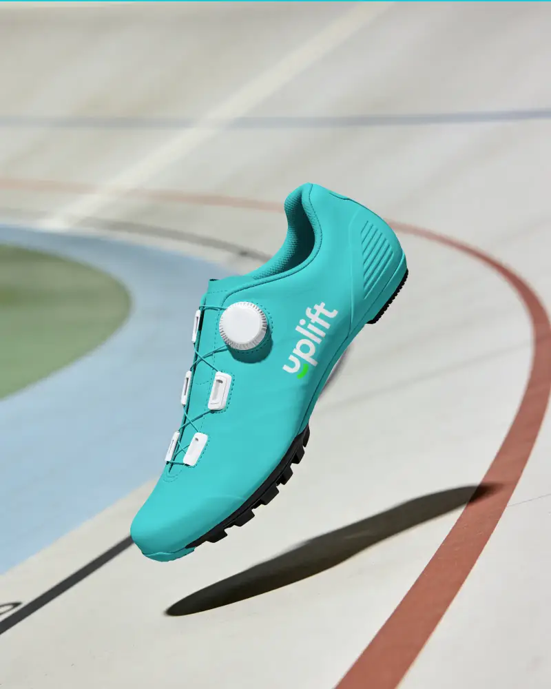 Lightweight Breathable Road Cycling Shoes With Precision Lacing For Optimal Comfort Fit