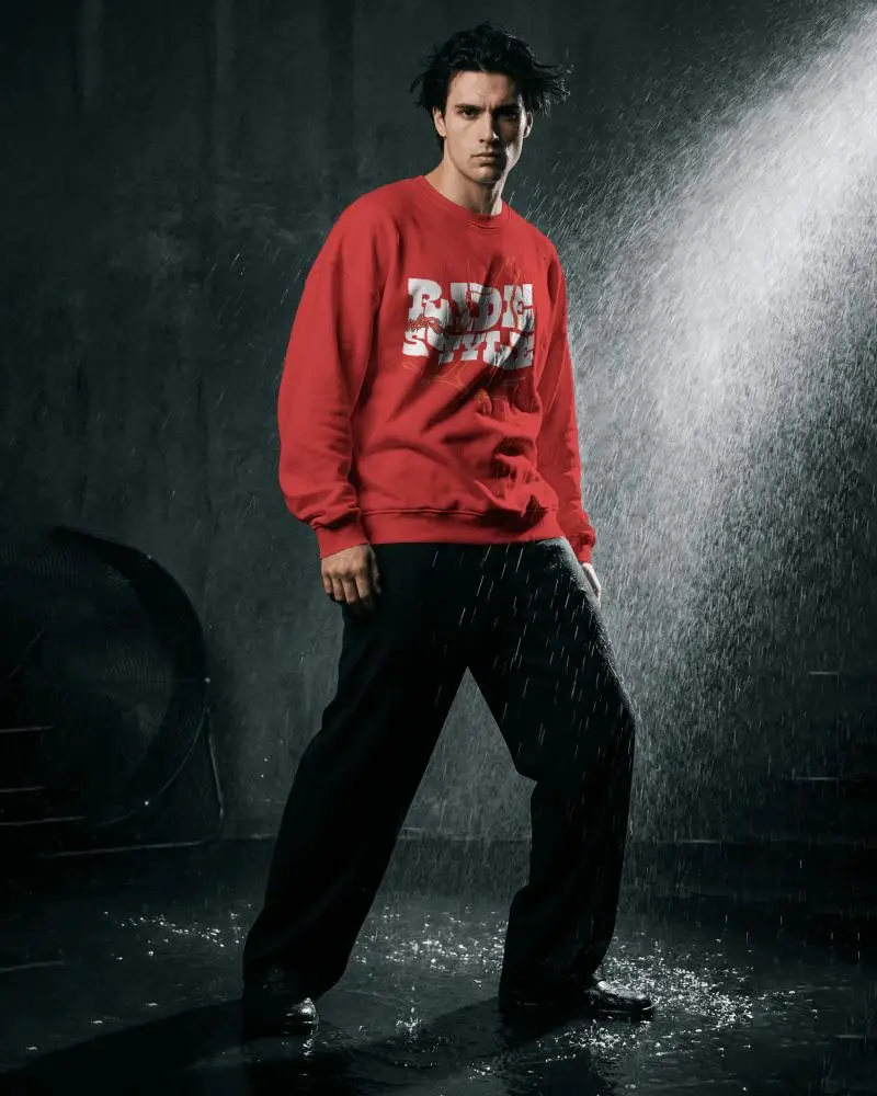 Trendy Men S Wearable Oversized Sweatshirt Mockup Perfect For Autumn And Winter Casual Outfits