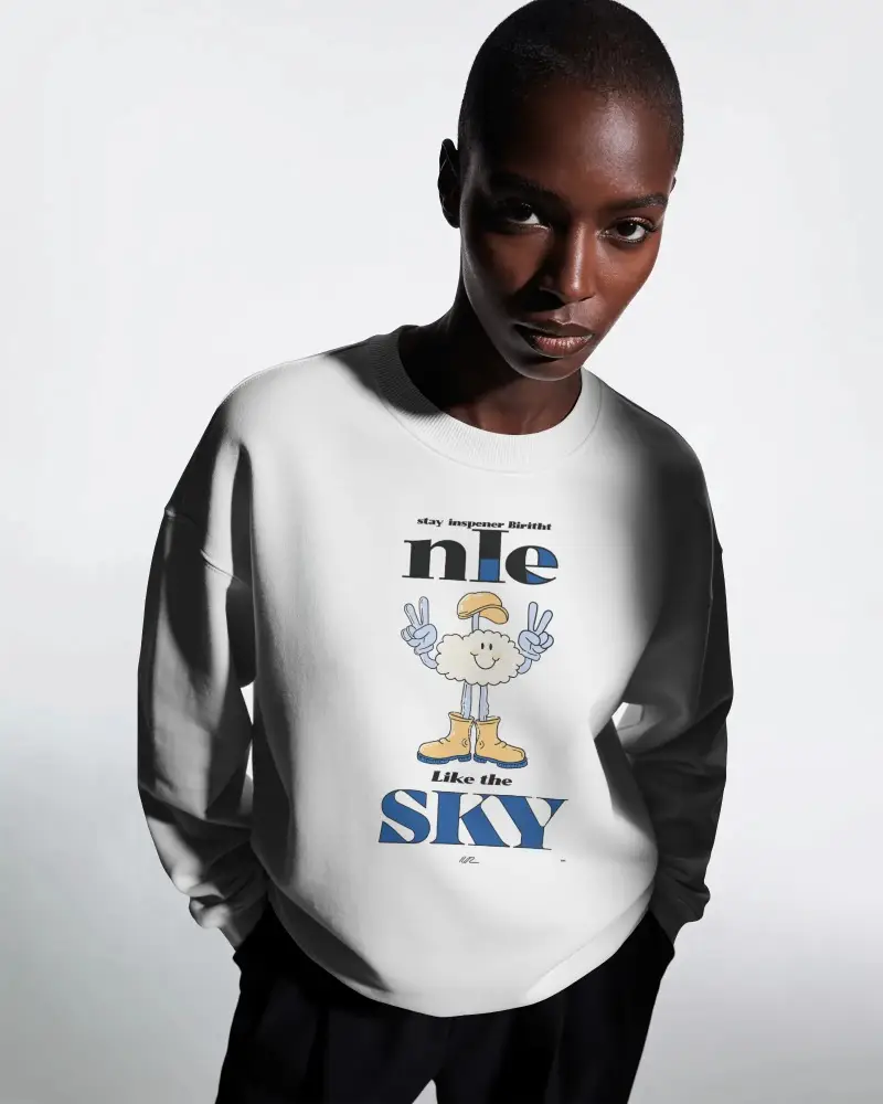 High Quality Unisex Crewneck Sweatshirt Mockup For Minimalist Streetwear And Comfortable