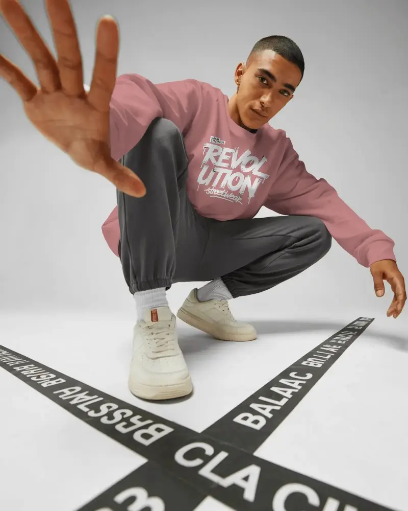 Modern Minimalist Sweatshirt Mockup Sporty Relaxed Fit Style Influencer Pose