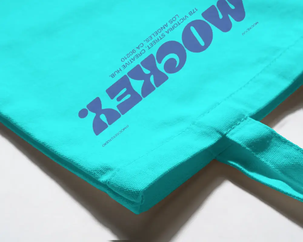 Premium Canvas Tote Bag Mockup For Custom Designs Showcasing High Quality Fabric And Sturdiness