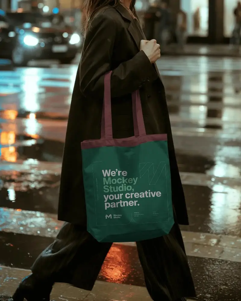 Large Capacity Tote Bag Mockup For Custom Logo Designs And Personalized Printing Use