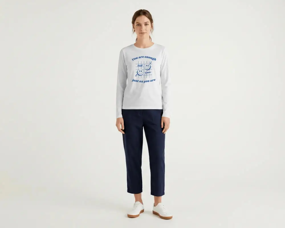 Comfortable Long Sleeve Tshirt Mockup Women Basic Crewneck Fashion Casual Soft Fitted Top