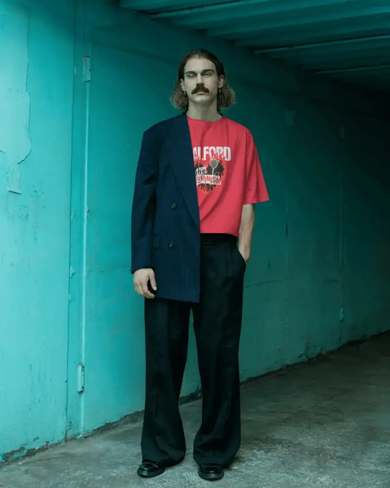 Casual Loose Fit Tshirt Mockup For Men Stylish Modern Fashion Photography Background