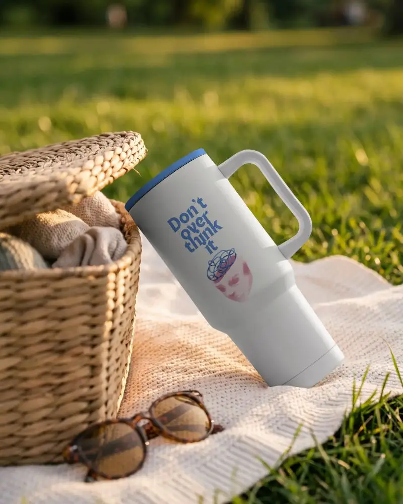 Stylish Outdoor Tumbler Mockup With Handle For Custom Logo And Brand Presentation