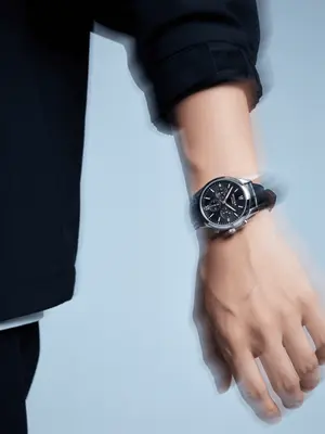Replace the watch while maintaining the consistency and the structure