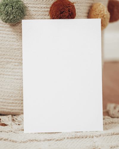 standing-greeting-card-on-sofa-06