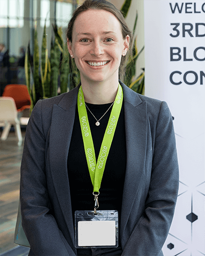 id-card-mockup-conference-attendee-green-lanyard-id-badge-mockup-smiling-professional-048