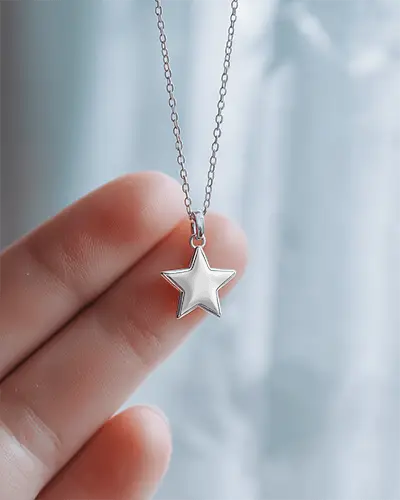 dainty-star-pendant-necklace-mockup-elegant-minimalist-chain-accessory-for-women-and-gifts