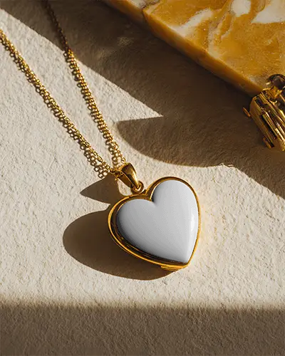 Timeless Heart Locket Necklace Mockup Gift Idea For Special Occasions And Romantic Moments Online