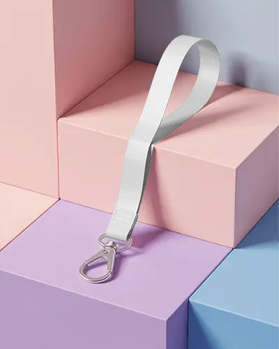 premium-quality-custom-lanyard-with-secure-metal-clip-for-easy-attachment-and-durability