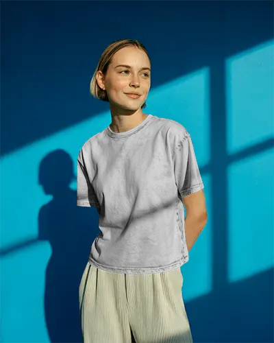 Soft Comfortable Cotton Crewneck Tshirt For Easy Layering And Effortless Everyday Fashion 02095