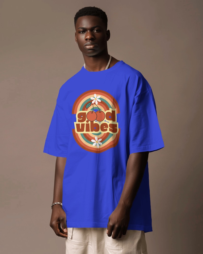 Black Model Wearing Tshirt Mockup And Silver Chain In Front Of Brown Screen