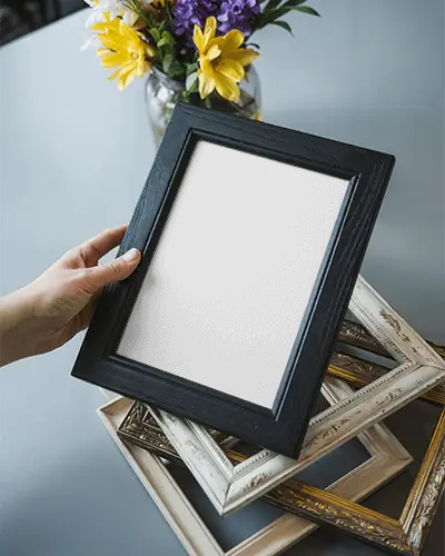 elegant-wooden-photo-frames-for-family-portraits-and-gallery-wall-arrangement