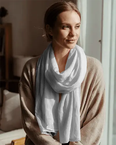 classic-long-scarf-for-winter-autumn-season-enhancing-casual-outfits-and-layers-057