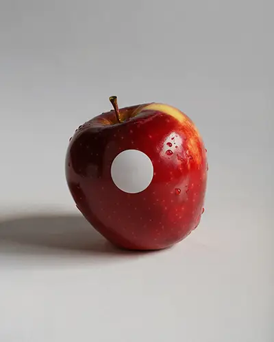 Food Label Sticker Mockup On Ripe Apple Detailed Fruit Surface With Soft Studio Lighting 0231