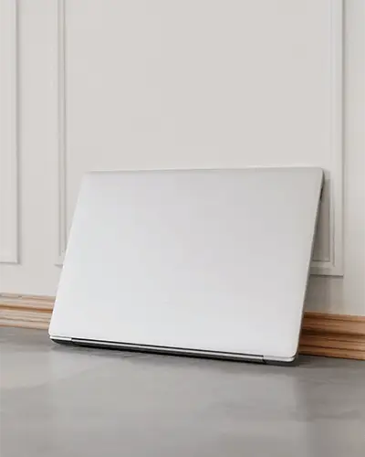 blank-laptop-cover-sticker-mockup-for-creative-branding-and-marketing-designs
