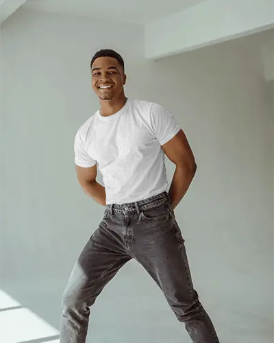 casual-mens-basic-tshirt-comfortable-everyday-wear-fashionable-style-trendy-wardrobe-essential