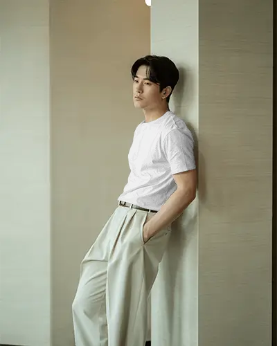 casual-fashionable-men-stylish-t-shirt-pants-relaxed-modern-look-