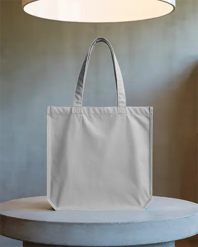simple-minimalist-tote-bag-mockup-for-custom-design-showcase-and-brand-presentation-use
