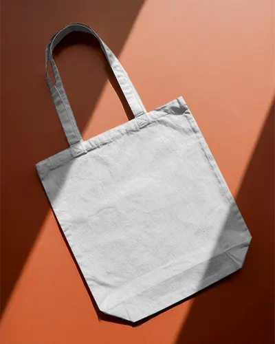 High Quality Reusable Tote Bag Mockup For Customizable Retail And Promotional Designs