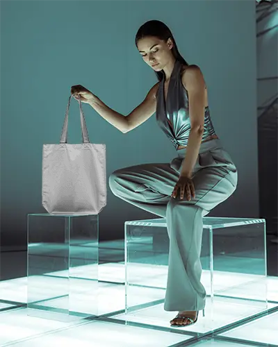 Stylish Minimalist Tote Bag Mockup For Modern Fashion Accessories Promotion Use