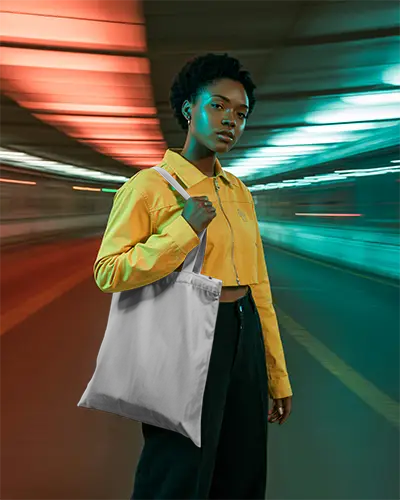 Stylish Minimalist Tote Bag Mockup For Branding And Fashion Accessory Promotion